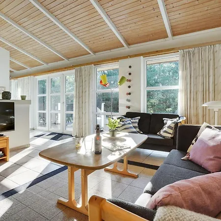 Reinbald - 1km From The Sea By Interhome Molby