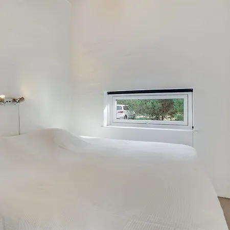 Reinbald - 1km From The Sea By Interhome *